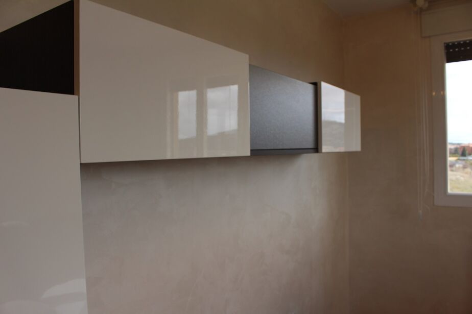 pared salón con mueble